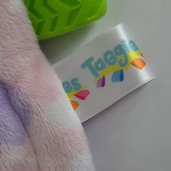 Taggies Pink & Purple Floral Fleece Security Blanket / Lovey with Silicone Tags - Picture 6 of 7